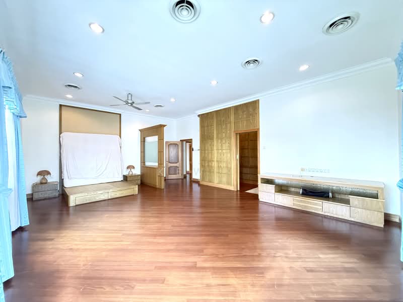 Bungalow House for Sale in Country Heights (Kajang) - Kew . - PropertyGuru.com.my
