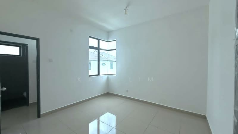 2-storey Terraced House for Sale in Taman Austin Duta (Tebrau) - Karl Lim - Interior - PropertyGuru.com.my