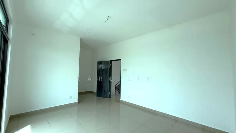 2-storey Terraced House for Sale in Taman Austin Duta (Tebrau) - Karl Lim - Interior - PropertyGuru.com.my