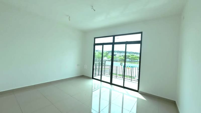 2-storey Terraced House for Sale in Taman Austin Duta (Tebrau) - Karl Lim - Balcony - PropertyGuru.com.my