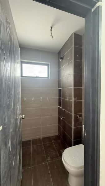 2-storey Terraced House for Sale in Taman Austin Duta (Tebrau) - Karl Lim - Bathroom - PropertyGuru.com.my