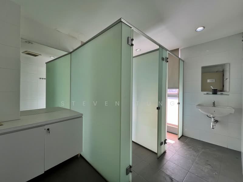 Shop / Office untuk Disewa di Kampung Pandan (Cheras) - Steven Tung - Bathroom - PropertyGuru.com.my