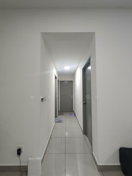 Kediaman Servis untuk Dijual di 28 Boulevard - Mary Yeoh - Corridor - PropertyGuru.com.my