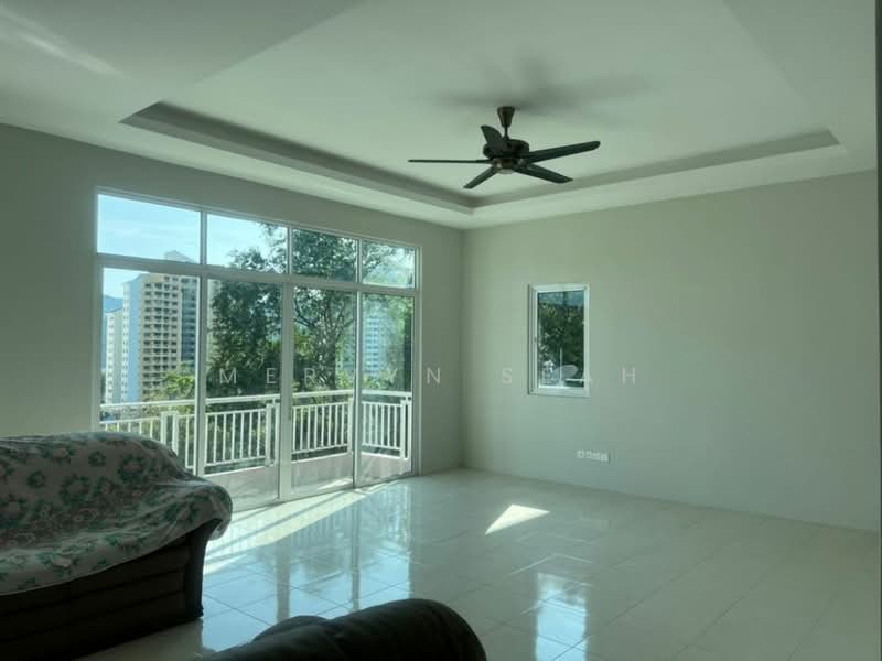 Pangsapuri untuk Dijual di Sierra Vista Apartment - Mervyn Seah - Living Room - PropertyGuru.com.my