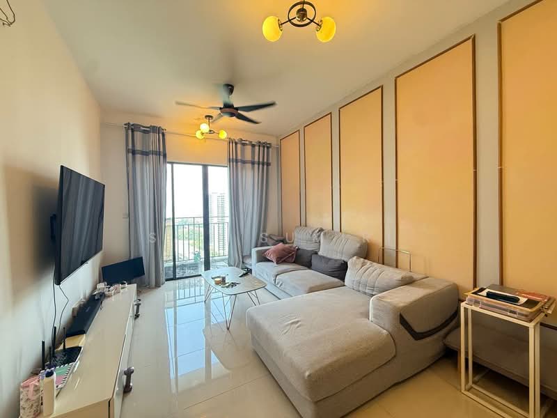 Kondominium untuk Dijual di The Hamilton - Siti Sumiri - Living Room - PropertyGuru.com.my