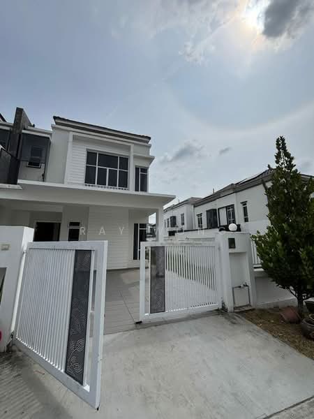 Cluster House for Rent in Setia Tropika (Johor Bahru) - Ray Wong - Exterior - PropertyGuru.com.my