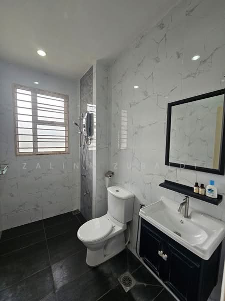 2-storey Terraced House for Sale in Denai Alam (Shah Alam) - Zalina Zubaidi - PropertyGuru.com.my
