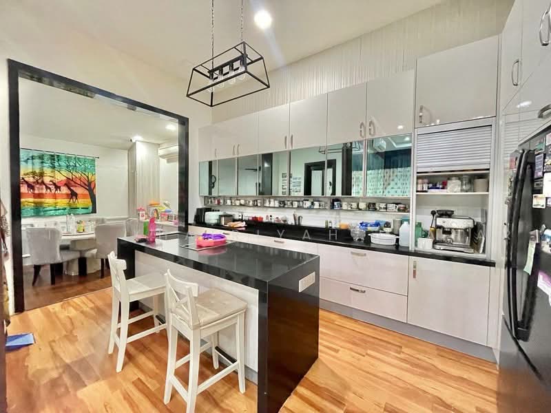Rumah Berkembar untuk Dijual di Bukit Jelutong (Shah Alam) - SITI KHAIRIYAH JAAFAR - PropertyGuru.com.my