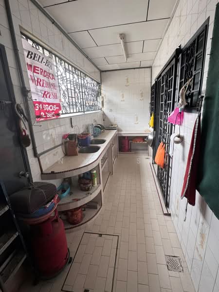 Rumah Teres untuk Dijual di Puchong (Selangor) - GAN WEY SAND - Kitchen - PropertyGuru.com.my