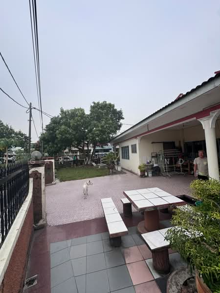 Rumah Teres untuk Dijual di Puchong (Selangor) - GAN WEY SAND - Exterior - PropertyGuru.com.my
