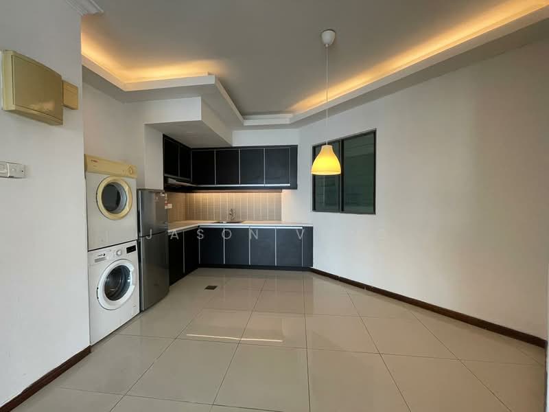 Kediaman Servis untuk Dijual di Saujana Residency - Jason Vong - Kitchen - PropertyGuru.com.my