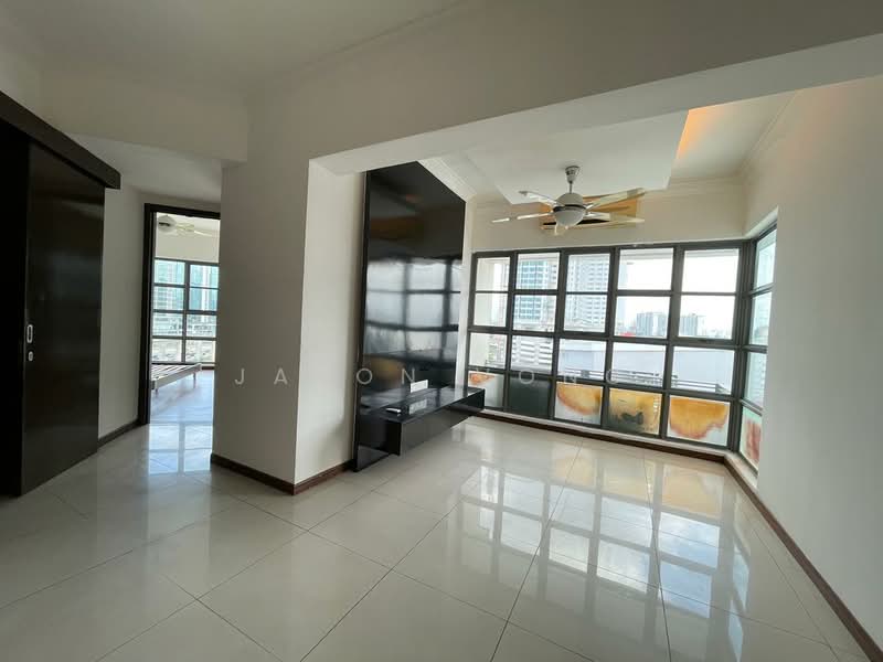 Kediaman Servis untuk Dijual di Saujana Residency - Jason Vong - Living Room - PropertyGuru.com.my