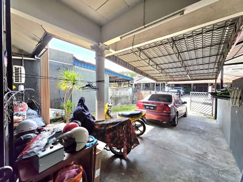 Rumah Teres 1-Tingkat untuk Dijual di Bandar Baru Bangi (Selangor) - Mohd Faizal - Exterior - PropertyGuru.com.my