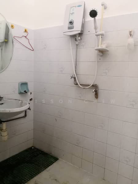 Rumah Teres 1-Tingkat untuk Disewa di Gelugor (Penang) - Alisson Chew - Bathroom - PropertyGuru.com.my
