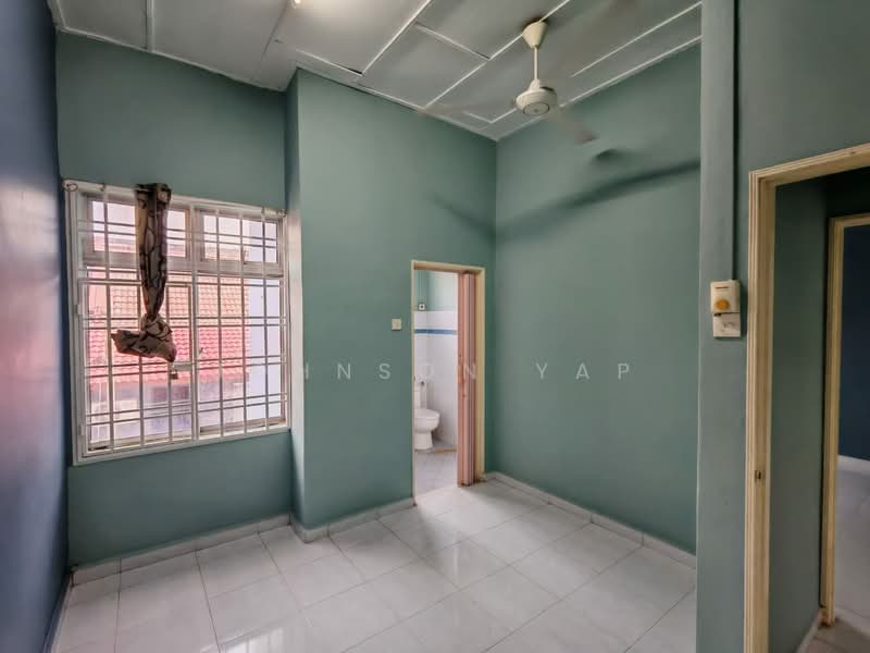 2.5-storey Terraced House for Rent in Taman Pulai Utama (Skudai) - Johnson Yap - Interior - PropertyGuru.com.my