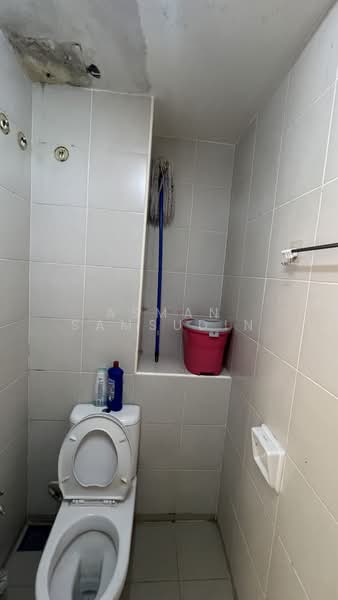 Kediaman Servis untuk Disewa di Suria Jelutong - Asman - Bathroom - PropertyGuru.com.my