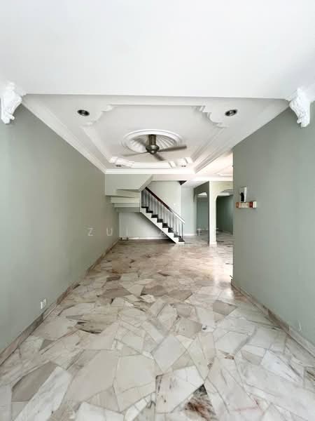 2-storey Terraced House for Sale in Taman Cempaka (Ampang) - Zul Arif - Living Room - PropertyGuru.com.my