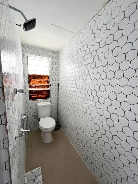 2-storey Terraced House for Sale in Taman Cempaka (Ampang) - Zul Arif - Bathroom - PropertyGuru.com.my