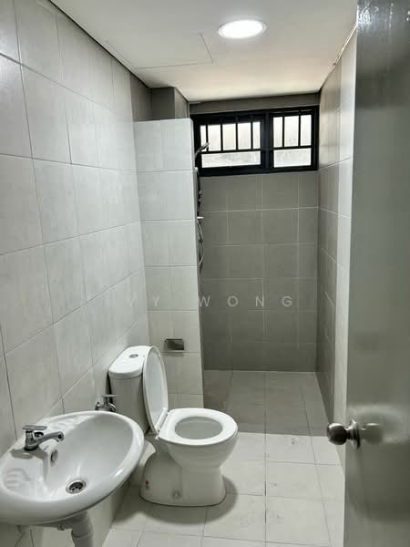 Pangsapuri untuk Disewa di Residensi Aman Jalil - Ivy Wong - Bathroom - PropertyGuru.com.my