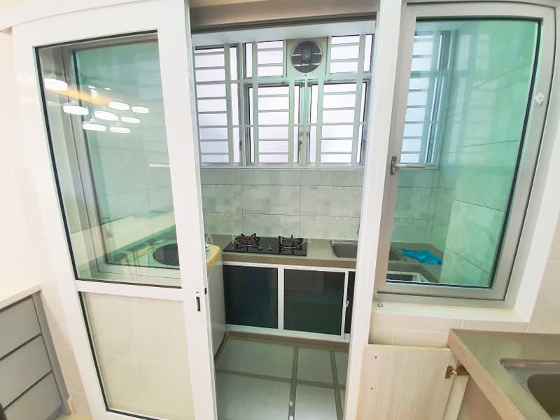 Service Residence for Rent at Saville @ Kajang - AK TAY - Kitchen - PropertyGuru.com.my