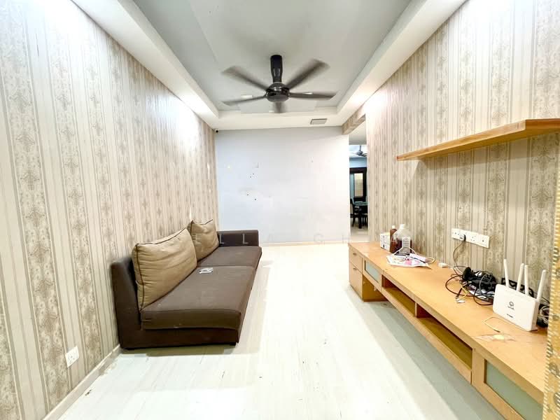 1-storey Terraced House for Sale in Permas Jaya (Johor) - Stella Chia - Living Room - PropertyGuru.com.my