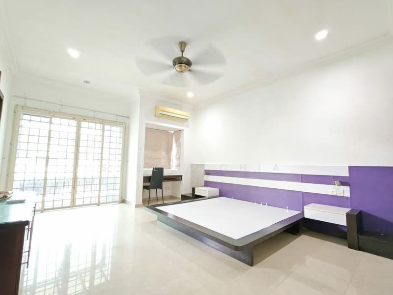 2-storey Terraced House for Sale in Permas Jaya (Johor) - Stella Chia - Bedroom - PropertyGuru.com.my