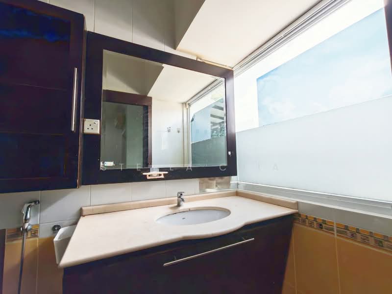 2-storey Terraced House for Sale in Permas Jaya (Johor) - Stella Chia - Bathroom - PropertyGuru.com.my
