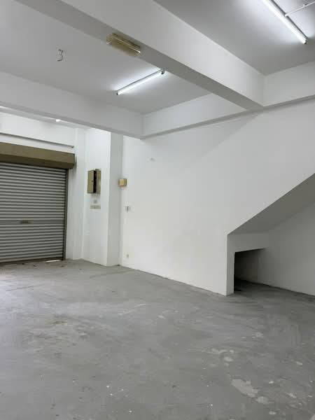 Shop / Office for Rent in Taman Puncak Jalil (Seri Kembangan) - Eddy Lee - Interior - PropertyGuru.com.my