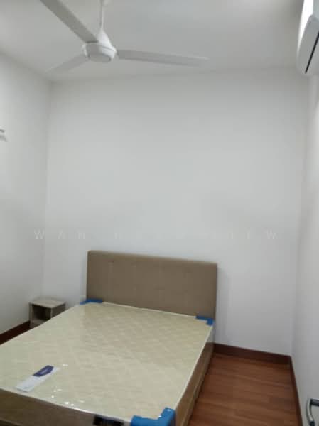 Service Residence for Sale at The Link 2 @ Bukit Jalil (Serviced Residences) - Wan Hung Liew - Bedroom - PropertyGuru.com.my