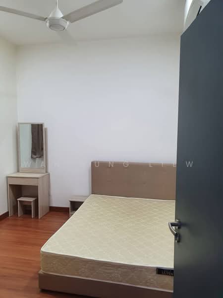 Service Residence for Sale at The Link 2 @ Bukit Jalil (Serviced Residences) - Wan Hung Liew - Bedroom - PropertyGuru.com.my