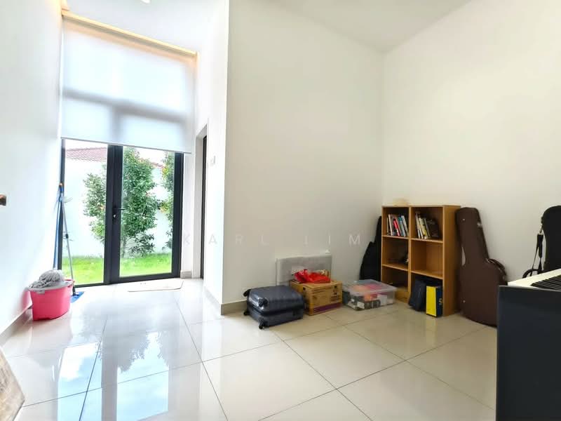 Semi-Detached House for Sale in Taman Gaya (Ulu Tiram) - Karl Lim - Interior - PropertyGuru.com.my