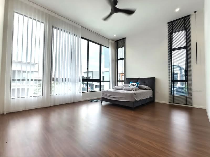 Semi-Detached House for Sale in Taman Gaya (Ulu Tiram) - Karl Lim - Bedroom - PropertyGuru.com.my