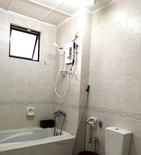 Rumah Kluster untuk Dijual di Taman Mutiara Indah (Puchong) - Gabriel Kong - Bathroom - PropertyGuru.com.my