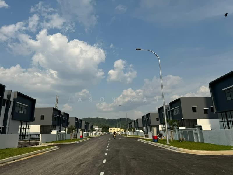 Semi-D Factory for Sale in Puchong (Selangor) - Jason Gan - Exterior - PropertyGuru.com.my
