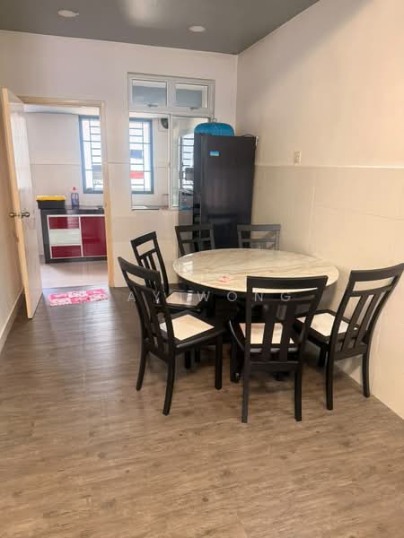 Rumah Teres 2-Tingkat untuk Disewa di Johor Bahru (Johor) - Ray Wong - Dining Room - PropertyGuru.com.my