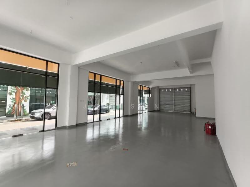 Kedai untuk Disewa di Bandar Dato Onn (Tebrau) - Johnson Chong - Interior - PropertyGuru.com.my