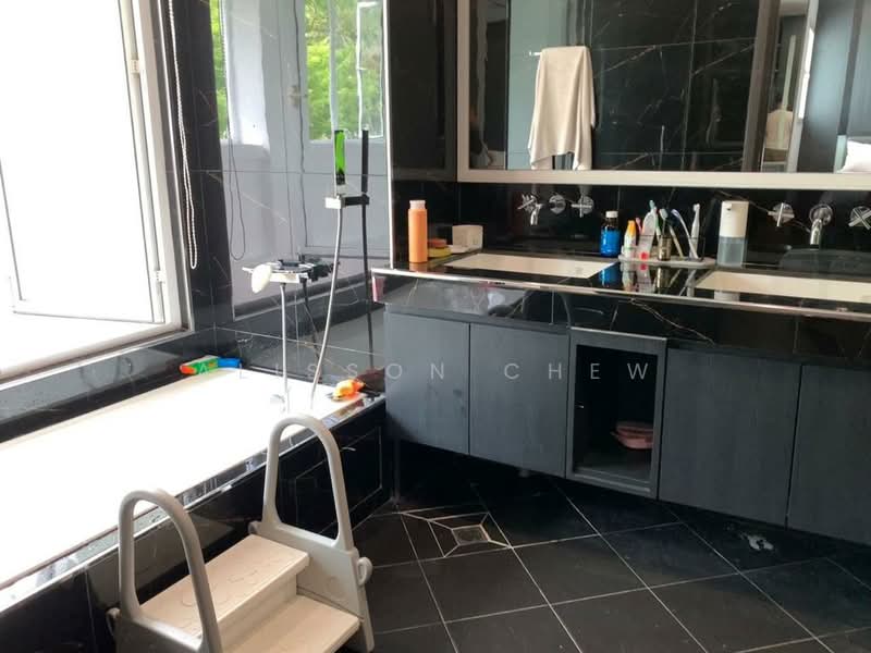 2.5-storey Terraced House for Sale in Tanjung Tokong (Penang) - Alisson Chew - Bathroom - PropertyGuru.com.my