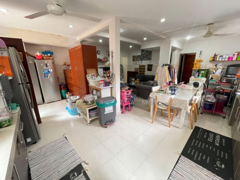 2-storey Terraced House for Sale in Wangsa Maju (Kuala Lumpur) - Adzura Zamedin - Kitchen - PropertyGuru.com.my