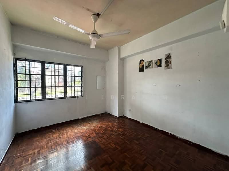 Condominium for Sale at Bayu Tasik 1 - Azli Ibrahim - Interior - PropertyGuru.com.my