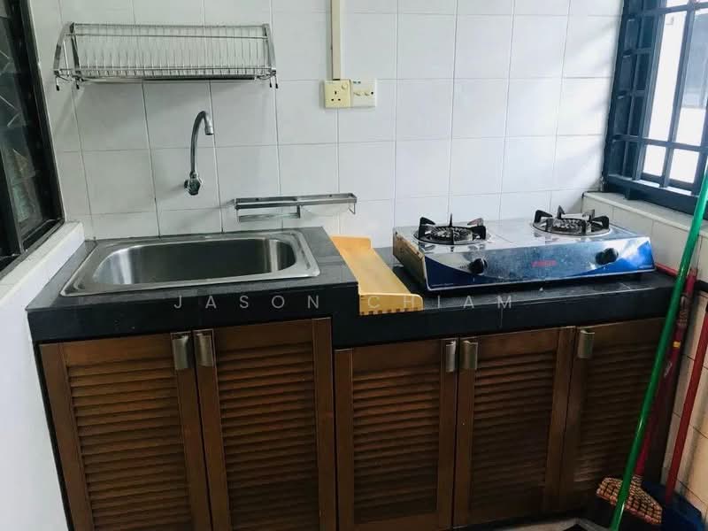 1-storey Terraced House for Sale in Taman Molek (Johor Bahru) - Jason Chiam - Kitchen - PropertyGuru.com.my