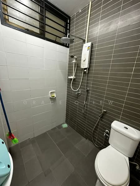 Service Residence for Rent at Palazio - Grace Chiew - Bathroom - PropertyGuru.com.my