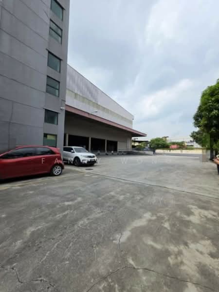 Warehouse for Rent in Taman Perindustrian Subang (Subang Jaya) - Fanny Wong - Exterior - PropertyGuru.com.my