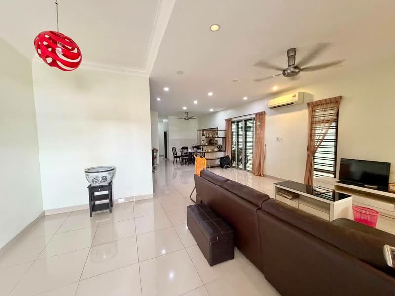 Cluster House for Sale in Johor Bahru (Johor) - CK Ng - Living Room - PropertyGuru.com.my