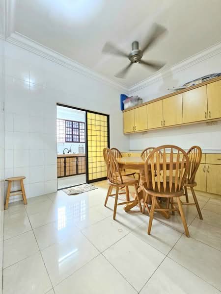 Rumah Teres 1-Tingkat untuk Dijual di Taman Johor Jaya (Johor Bahru) - Karl Lim - Kitchen - PropertyGuru.com.my