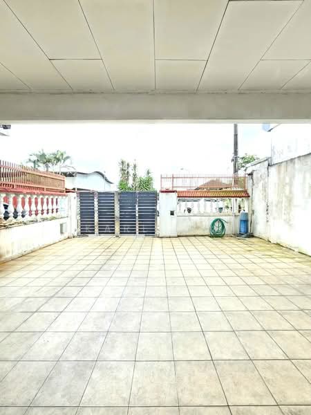Rumah Teres 1-Tingkat untuk Dijual di Taman Johor Jaya (Johor Bahru) - Karl Lim - Exterior - PropertyGuru.com.my