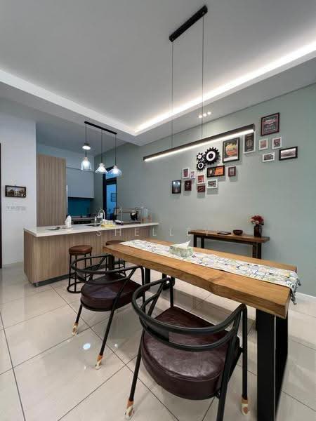 Condominium for Rent at Queens Residences Q1 @ Queens Waterfront - Shelley Voon - Dining Room - PropertyGuru.com.my
