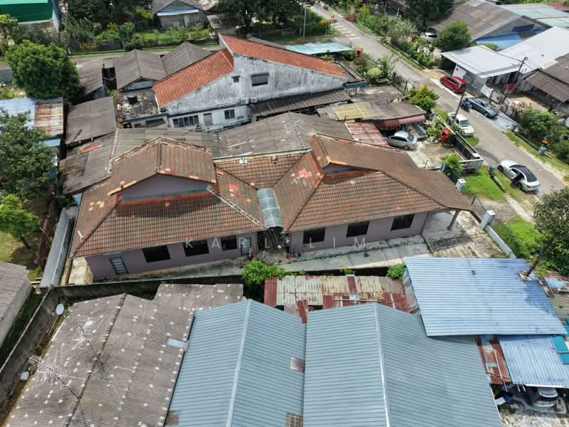 Rumah Berkembar untuk Dijual di Taman Tampoi (Tampoi) - Karl Lim - Exterior - PropertyGuru.com.my