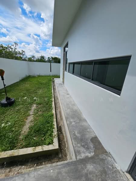 Rumah Berkembar untuk Dijual di Setia Eco Gardens (Gelang Patah) - Endy Law Law - Exterior - PropertyGuru.com.my