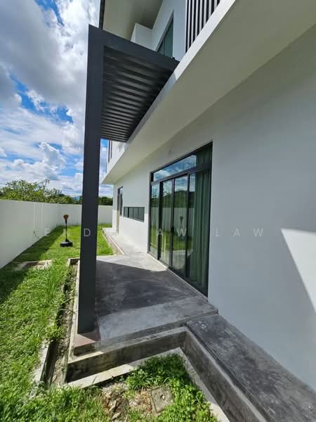 Rumah Berkembar untuk Dijual di Setia Eco Gardens (Gelang Patah) - Endy Law Law - Exterior - PropertyGuru.com.my