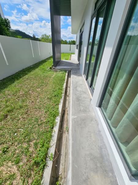 Rumah Berkembar untuk Dijual di Setia Eco Gardens (Gelang Patah) - Endy Law Law - Exterior - PropertyGuru.com.my